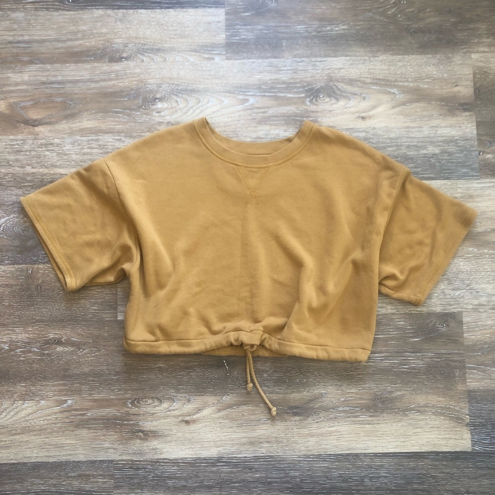 American Eagle Outfitters Mustard Cropped Sweatshirt - Picture 3 of 8